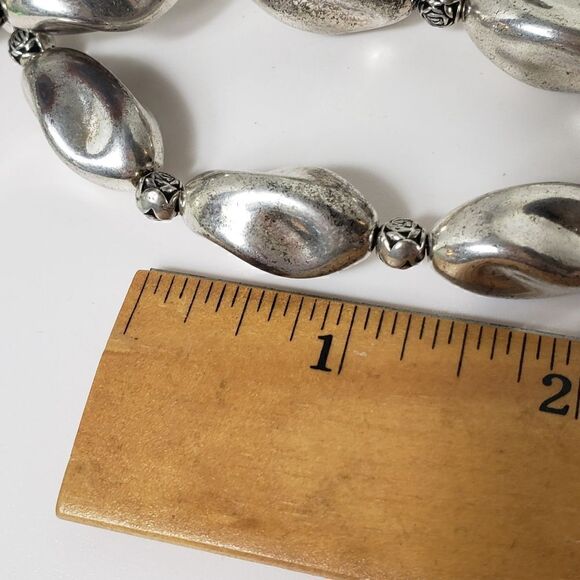 VINTAGE Hollow Silver Beaded Necklace Screw Clasp RARE FIND - Picture 5 of 7